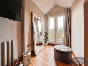 Photo 22- click for photo gallery